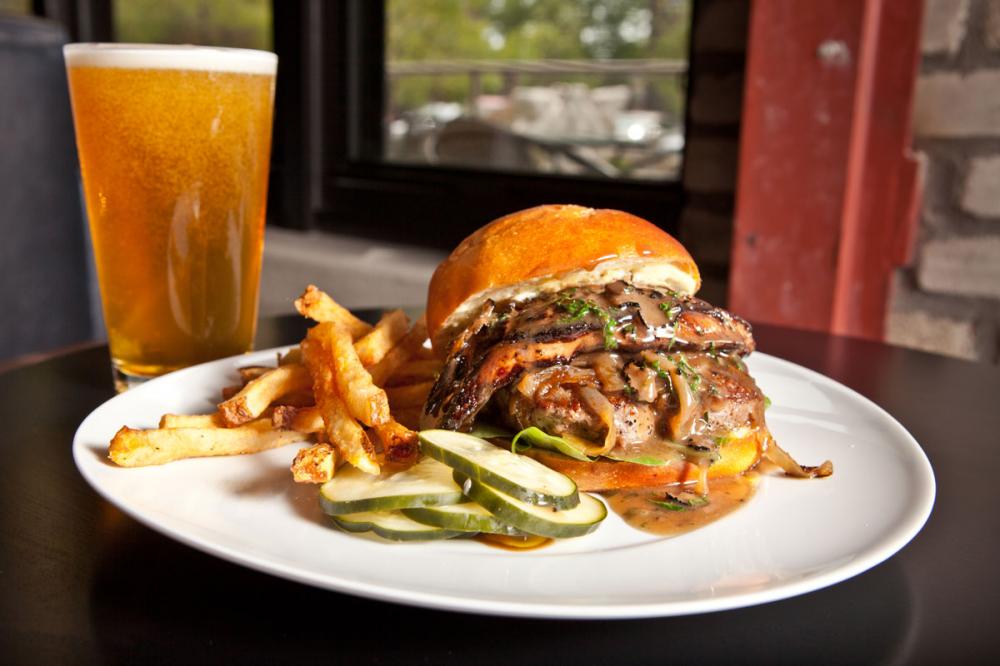 Icehouse - Fois Gras Burger